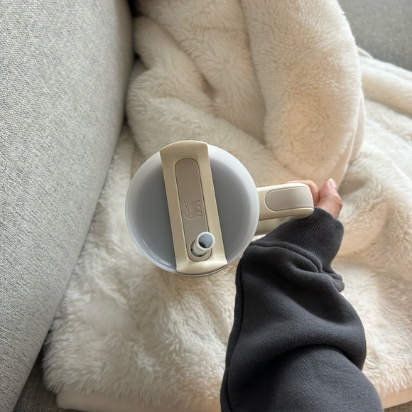 Stanley quencher H2.0 tumbler 30oz - Picture 2 of 7